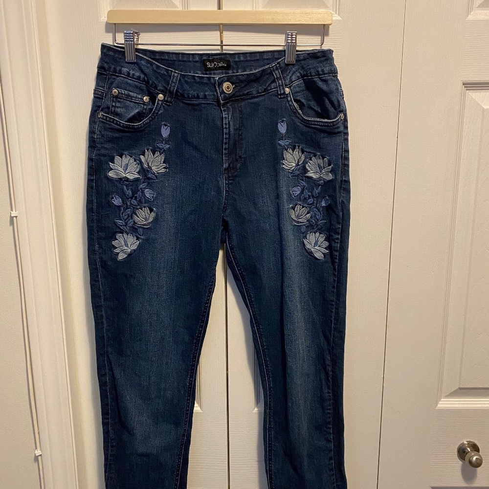 Women’s Size 12 embroidered jeans